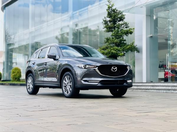Phân khúc CUV hạng C tháng 8: CX-5 giành lại ngai vương từ 'tân binh' Sportage